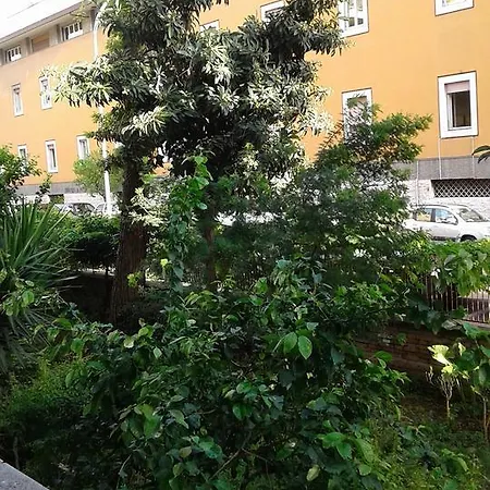 Bed & Breakfast Livinghouse Roma